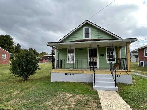 106 Orchard Street, Elkins, WV 26241