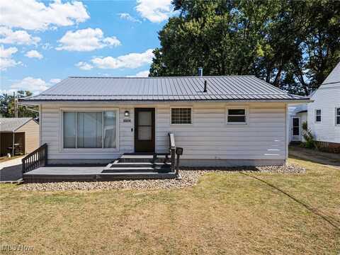 3824 Shanabruck Avenue NW, Canton, OH 44709