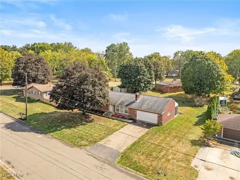 811 Sandy Avenue NE, Massillon, OH 44646