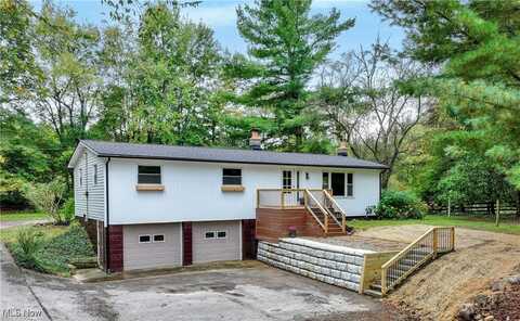 12133 Snow Road, Newbury, OH 44021