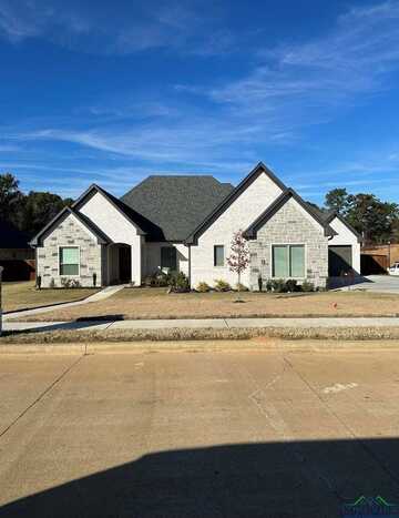 3807 Hidden Trails Ln, Longview, TX 75605