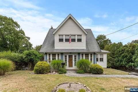 992 Belmont Avenue, North Haledon, NJ 07508
