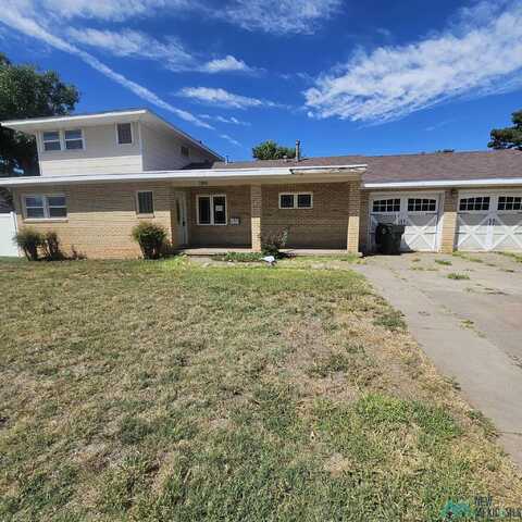 2604 Gidding Street, Clovis, NM 88101