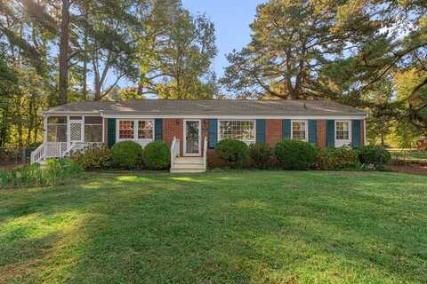 310 Gwynnfield Road, Tappahannock, VA 22560