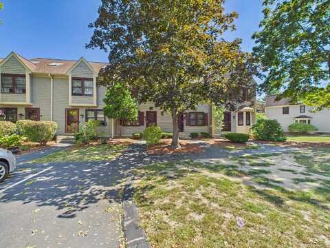 28 Bartemus Trail, Nashua, NH 03063