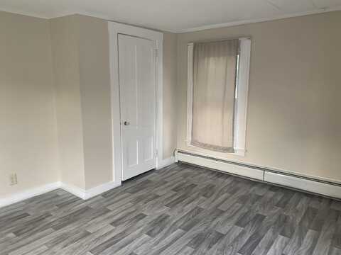 36 Union Street, Somersworth, NH 03878