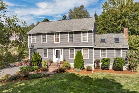 15 Cambridge Road, Hampstead, NH 03841
