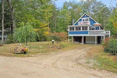 24 Sunrise Drive, Moultonborough, NH 03254