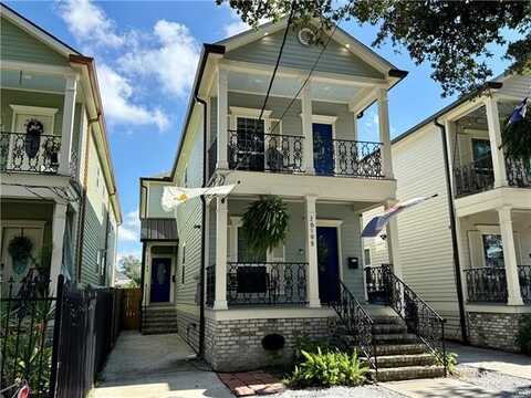 2619 BANKS Street, New Orleans, LA 70119