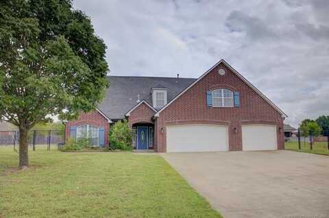 14025 S 261st East Avenue, Coweta, OK 74429