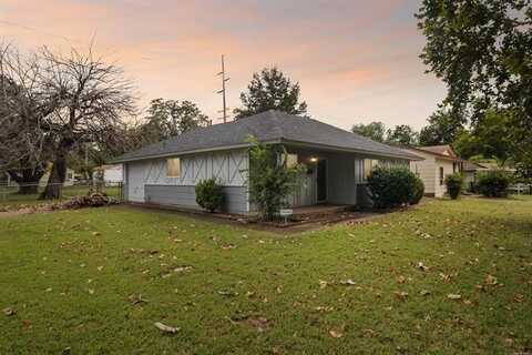 2403 S Olympia Avenue, Tulsa, OK 74107