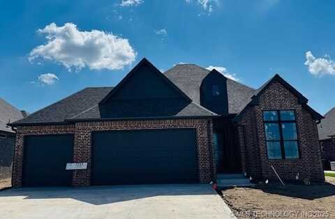 3723 W Laredo Place, Broken Arrow, OK 74011