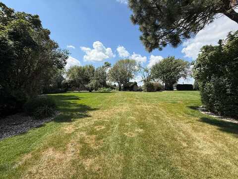 Juneau Ave SE, Orange City, IA 51041