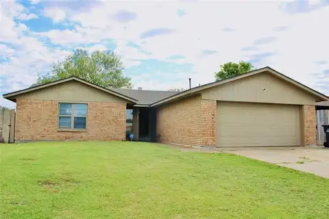 6110 SW Oak Cliff Ave Avenue, Lawton, OK 73505