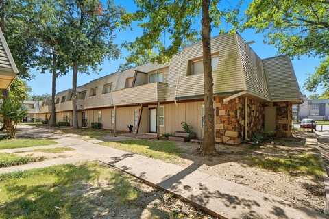 2219 E 67th Street, Tulsa, OK 74136