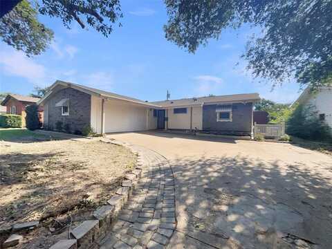 3310 Bryn Mawr Drive, Irving, TX 75062