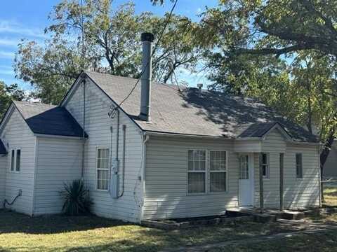 201 S Pearl Street, Trenton, TX 75490