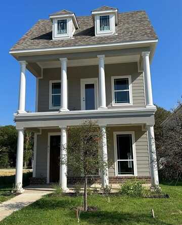 603 E Midway, Euless, TX 76039