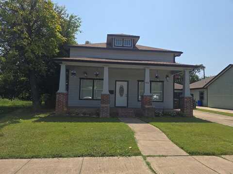 922 E Dashwood Street, Fort Worth, TX 76104