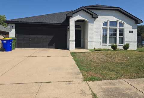 9300 Marilyn Court, White Settlement, TX 76108