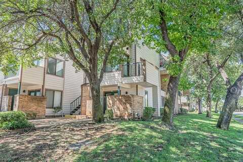 2312 Balsam Drive, Arlington, TX 76006