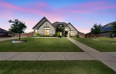 5617 S 14th Street, Midlothian, TX 76065