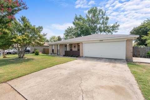 1704 Prince Drive, Benbrook, TX 76126
