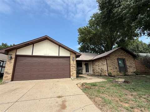 6809 Greenspring Drive, Arlington, TX 76016