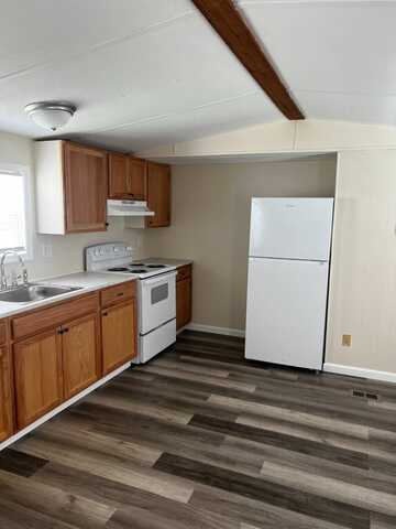 510 DJ's Lane, Jacksonvile, NC 28540