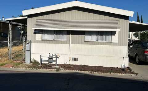 17333 Valley Blvd., Fontana, CA 92335
