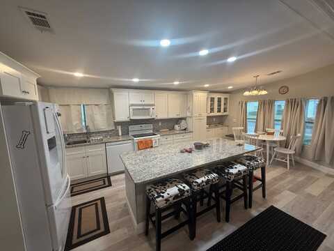 277 LAS PALMAS BLVD, North Fort Myers, FL 33903