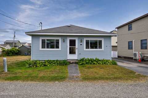 110 5th Street, Malta, NY 12866