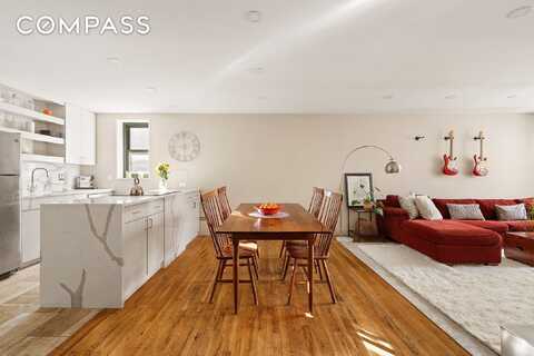700 Washington Street, New York, NY 10014