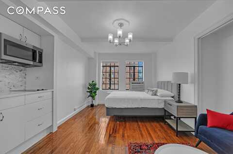 25 Tudor City Place, New York, NY 10017