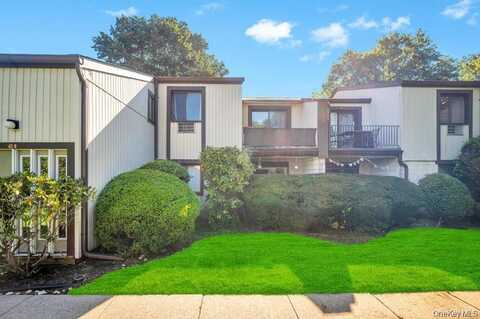 63 Richmond Boulevard, Ronkonkoma, NY 11779