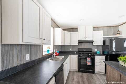 1260 St Route 97 East, Bellville, OH 44813