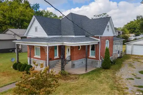 716 E MAIN Street, Marion, IL 62959
