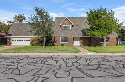 1702 Cessna Dr, Midland, TX 79705