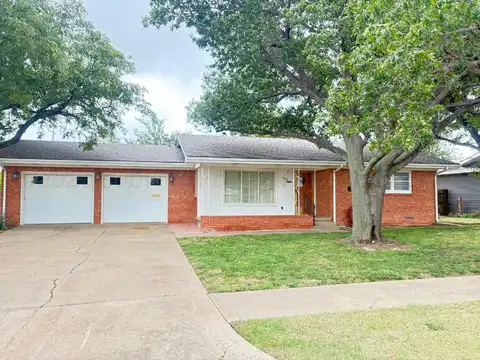 1824 N Chestnut Dr, Pampa, TX 79065