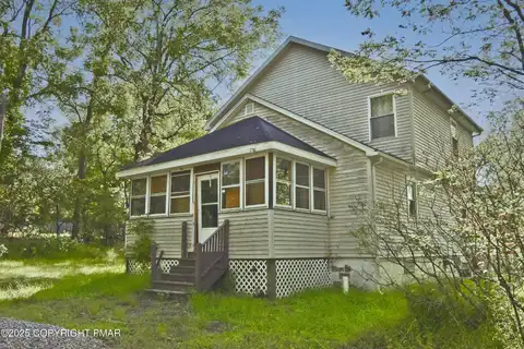 5614 Franklin Hill Road, East Stroudsburg, PA 18301