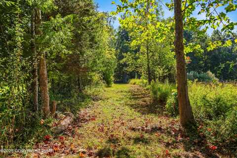 93 Coffeetown Road, Easton, PA 18042