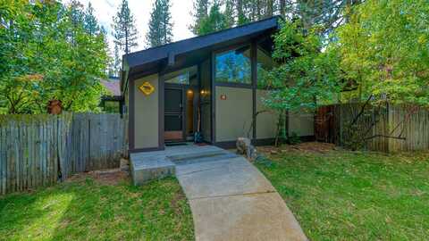 85 Graeagle Meadows Road, Graeagle, CA 96103