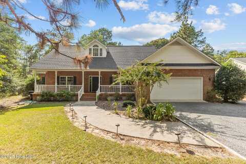 10 Lodge Pole Lane, Pinehurst, NC 28374
