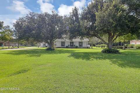 108 Lantana Court, Broussard, LA 70518