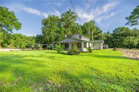 4545 NW 160th Street, Reddick, FL 32686