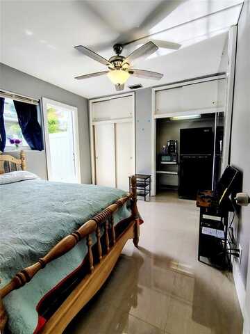 845 S Highland Dr, Hollywood, FL 33021