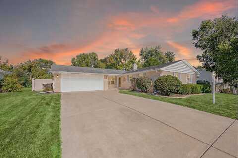 231 LONGVIEW Avenue, GREEN BAY, WI 54301