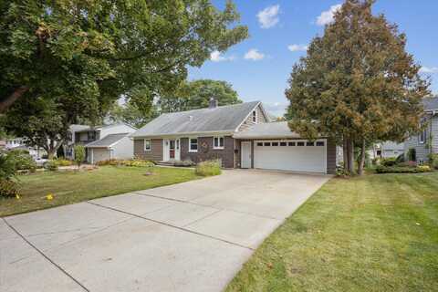 412 SARATOGA Street, GREEN BAY, WI 54303