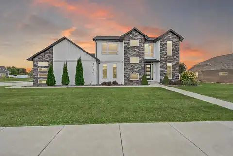 1015 NUTMEG Drive, DE PERE, WI 54115