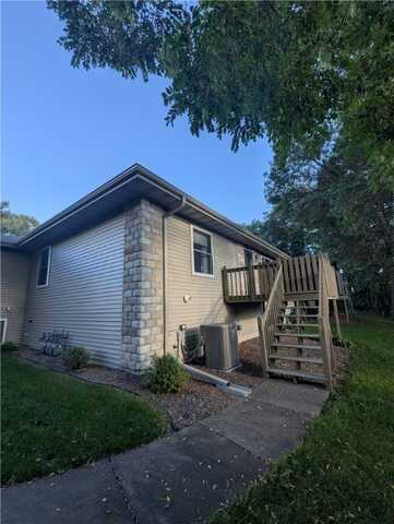 3633 Oak Tree Lane unit: 2, Eau Claire, WI 54701